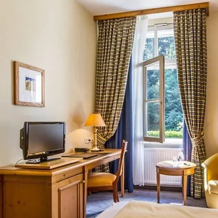 Waldhotel Bad 4*